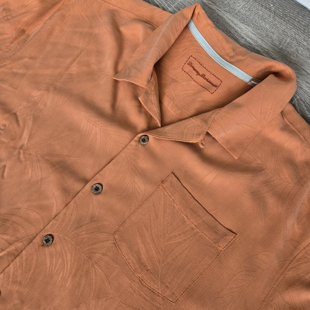 Tommy Bahama 100% Silk Shirt Men's XL Orange Loop Collar ‎ Leaf design